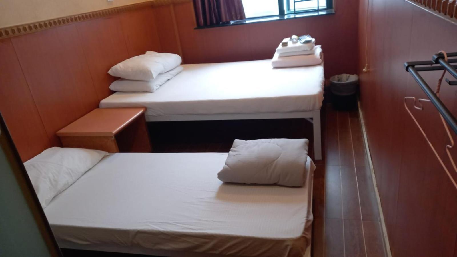 Triple Room,1592792027:JPEG