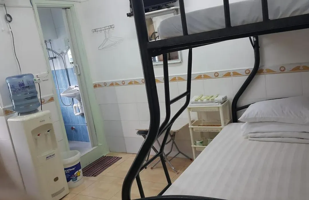 Happy Land Guesthouse-1