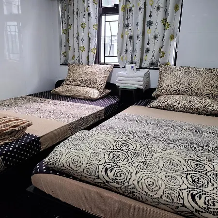 Hostel 16 Reception 24 Hour Block E 10Th Floor Chung King Mansion Tsim Sha Tsui Kowloon-2